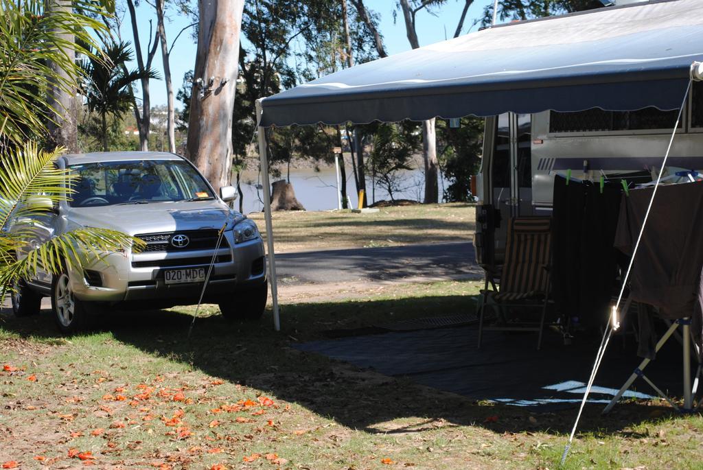 Riverside Tourist Park Rockhampton Exterior foto